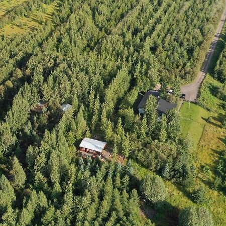 Bakkakot 2 - Cozy Cabins In The Woods Akureyri Extérieur photo