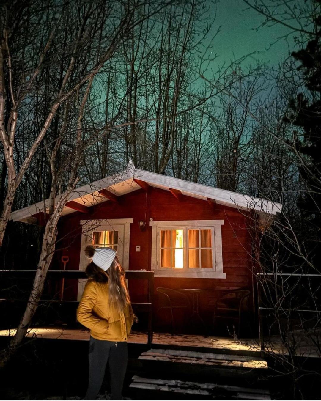 Bakkakot 2 - Cozy Cabins In The Woods Akureyri Extérieur photo